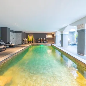 **** Hotel Grand Normandy By Cw Collection Belgia
