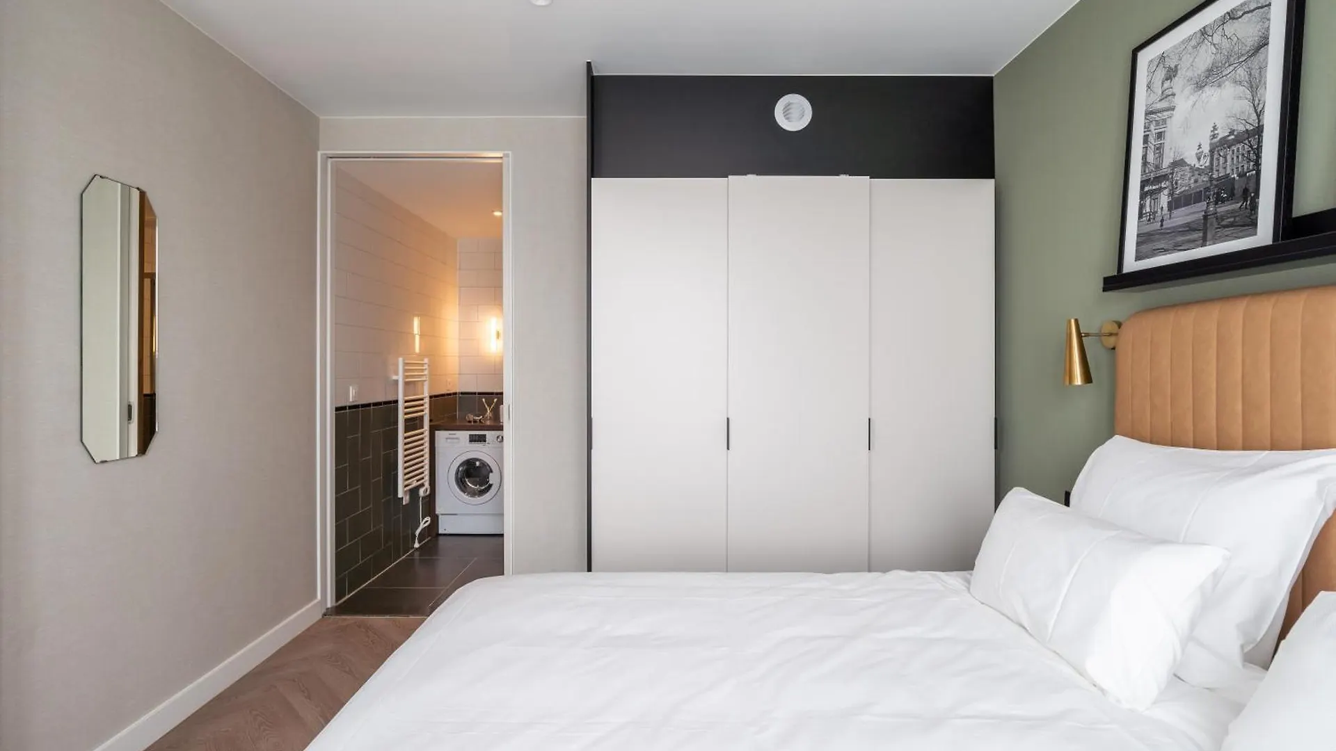 Yays Antwerp Opera By Numa Aparthotel
