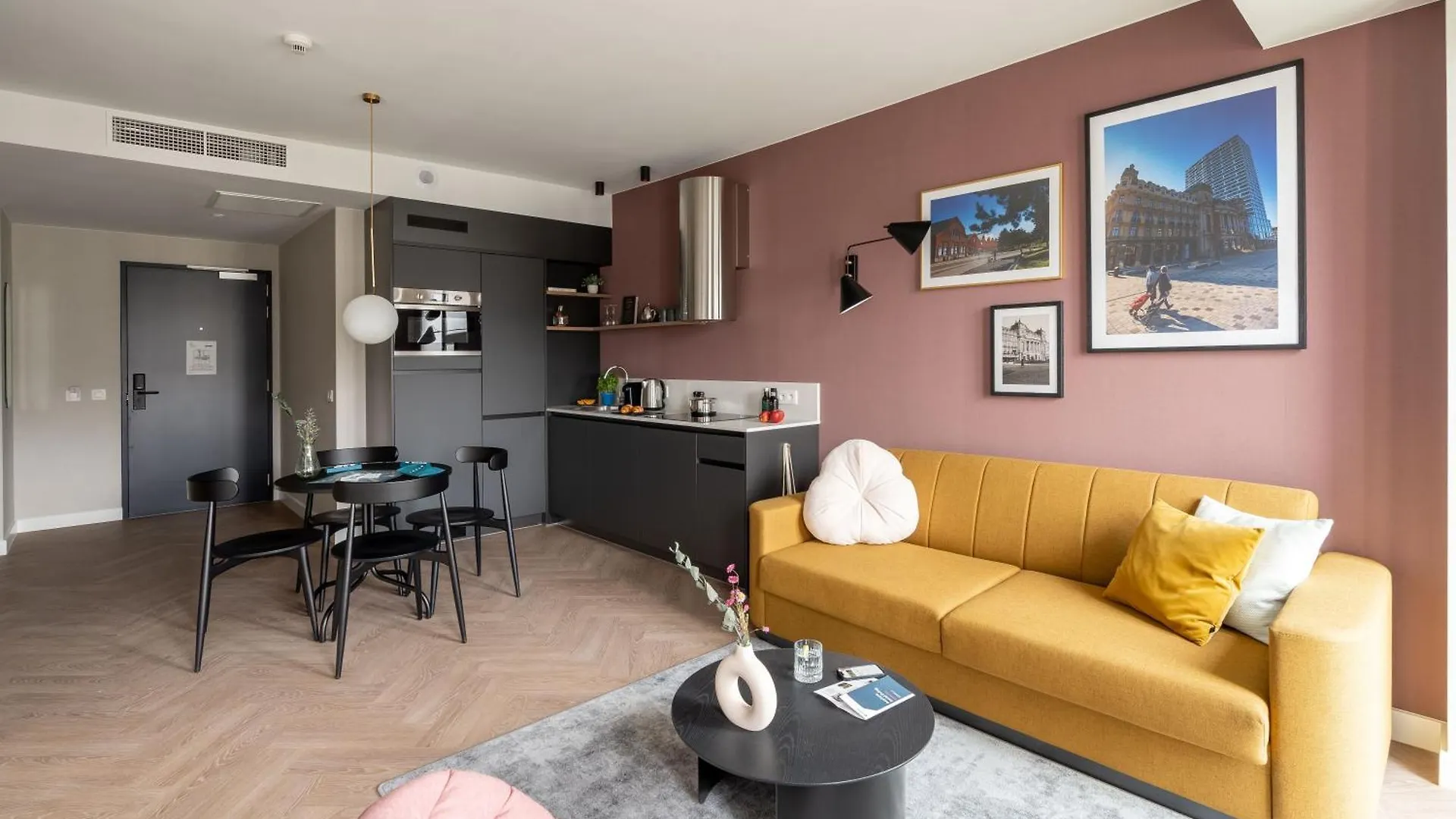 Yays Antwerp Opera By Numa Aparthotel